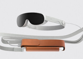 Apple's Headset Renders Battery Puck