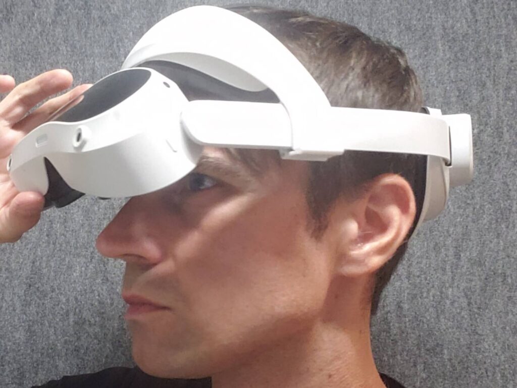 Pico 4 AMVR 3–In-1 without the Silicon Face Cushion